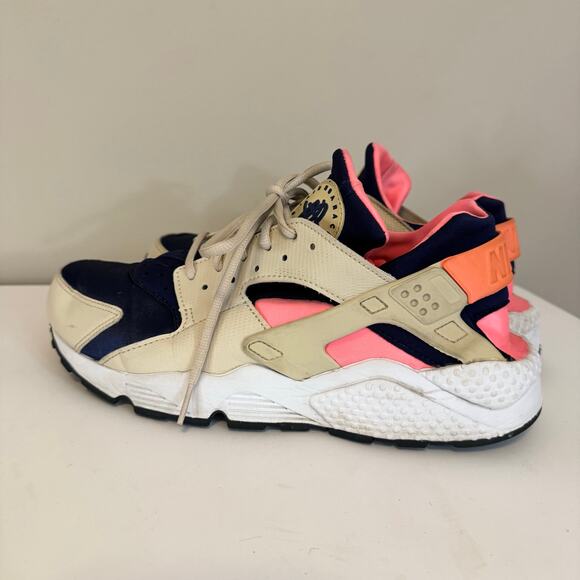 Nike Air Huarache Run Beige 12 main image 4